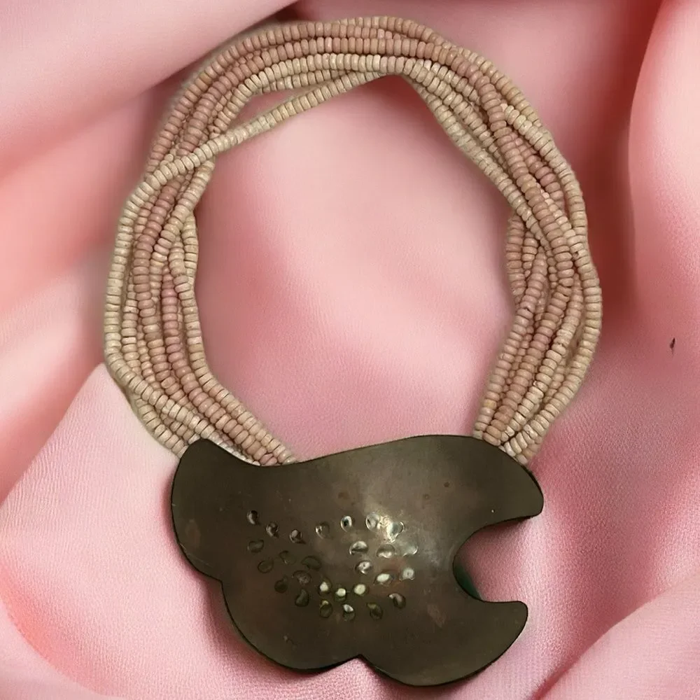 Vintage Artisan Coral Shell/Aged Brass Centerpiece Necklace --‎ OS